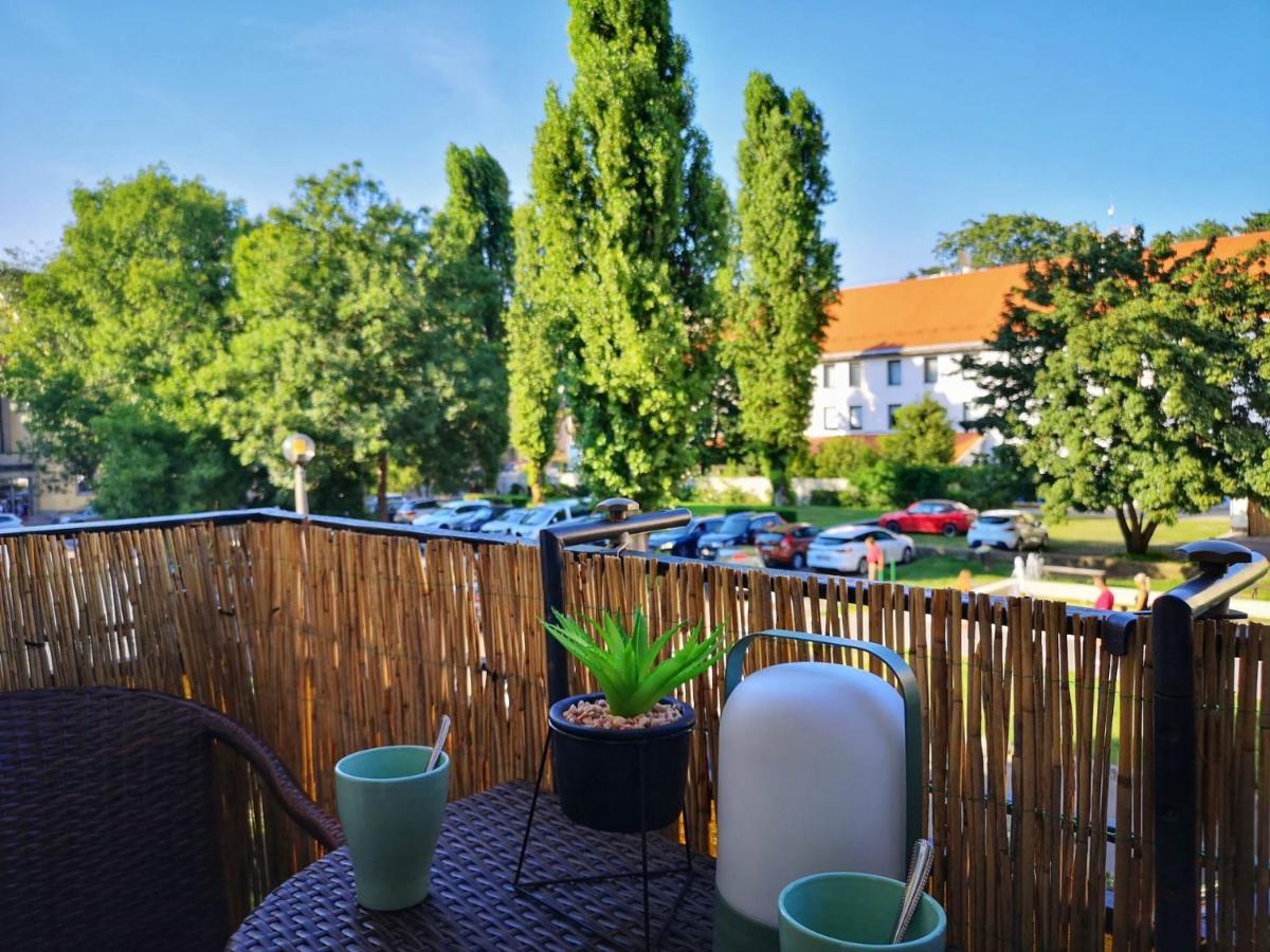 Central Home Apartment In The City Center エゲル エクステリア 写真