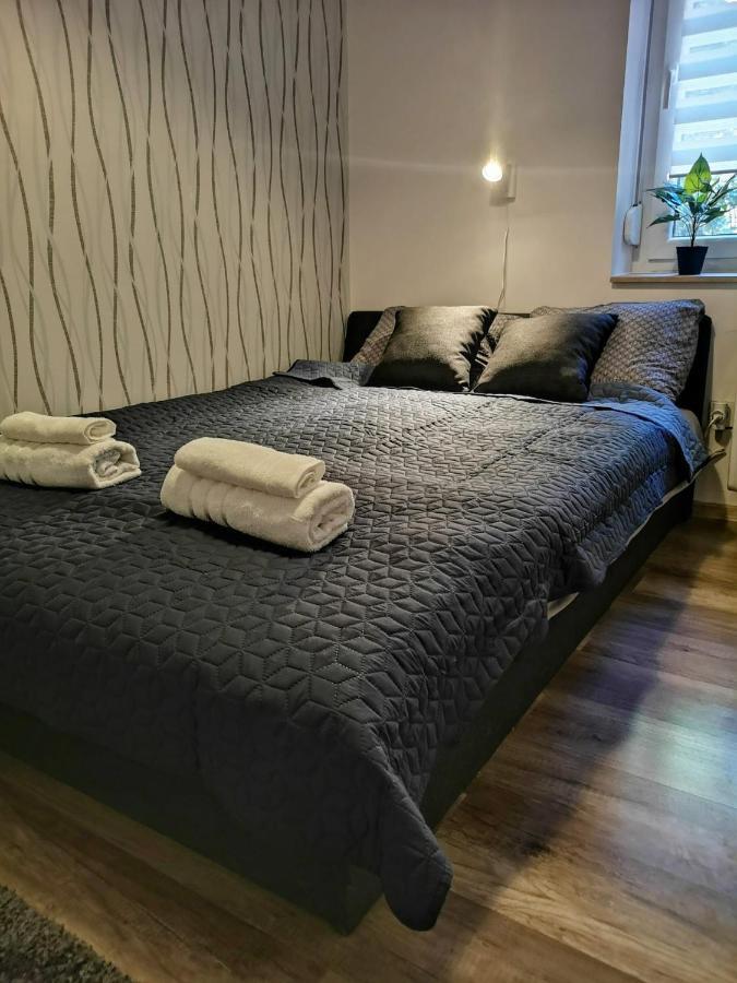Central Home Apartment In The City Center エゲル エクステリア 写真